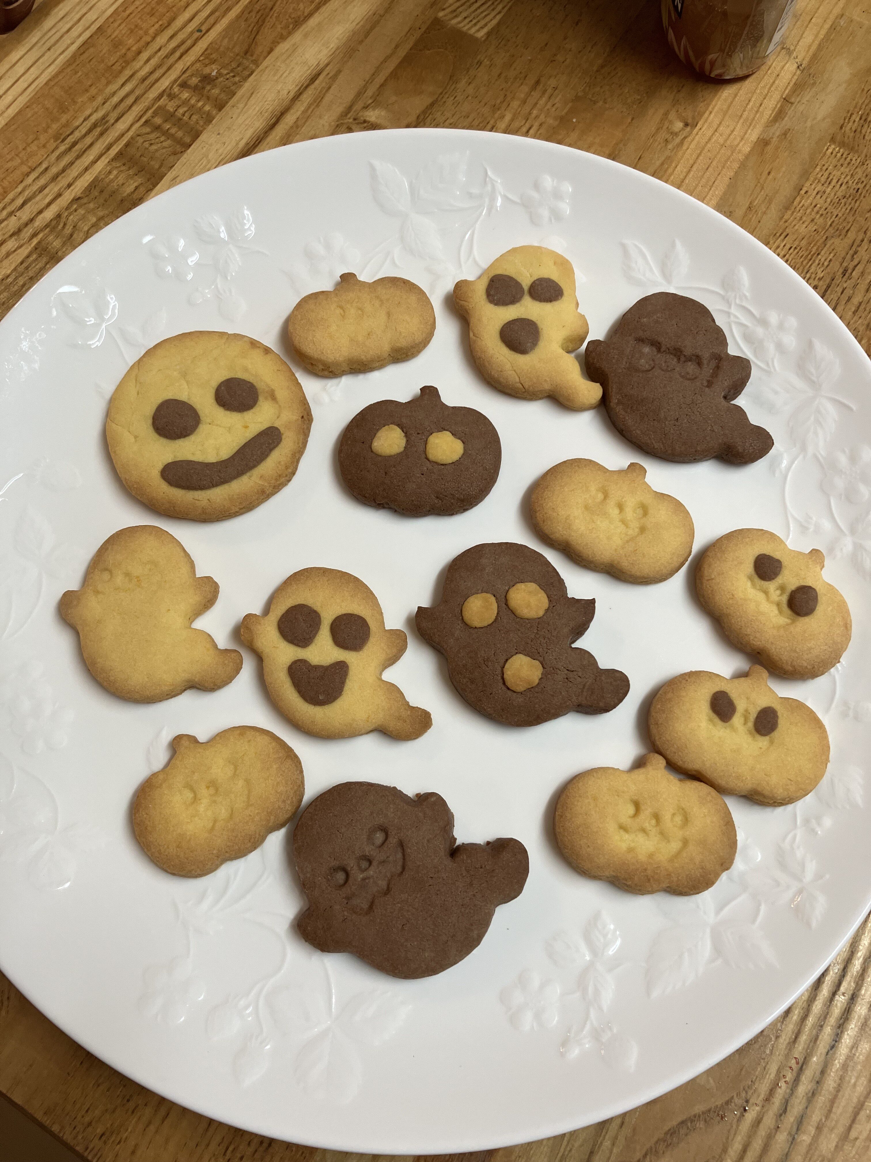 HALLOWEEN Kids Festa in RINK　                              親子でクッキーを作ろう！